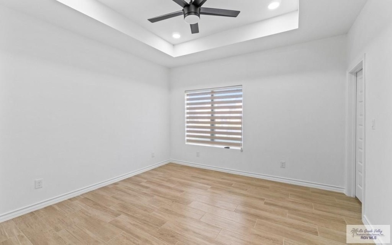 6221 KING PALM LOOP, BROWNSVILLE, TX 78526, 4 Habitaciones Habitaciones , ,3 BañosBaños,Residential,En Venta,6221 KING PALM LOOP,29765437