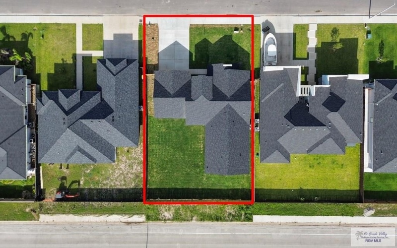 6221 KING PALM LOOP, BROWNSVILLE, TX 78526, 4 Habitaciones Habitaciones , ,3 BañosBaños,Residential,En Venta,6221 KING PALM LOOP,29765437