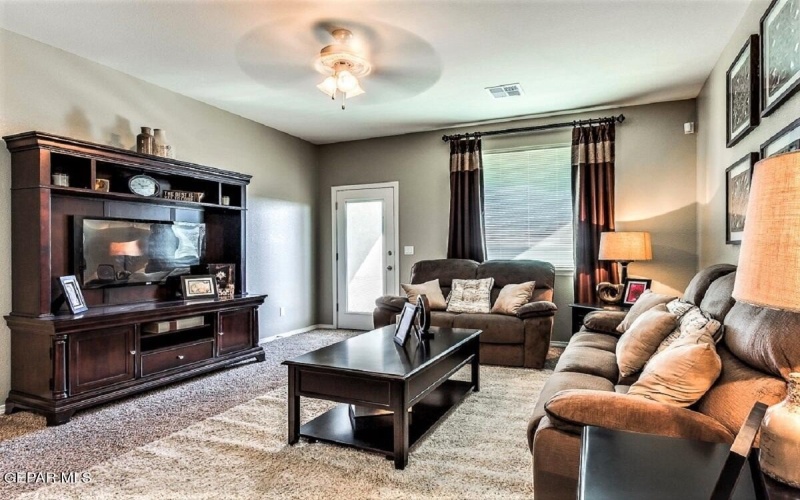 12881 Star Gaze Avenue, El Paso, TX 79928, 3 Bedrooms Bedrooms, ,1 BathroomBathrooms,Residential,For Sale,12881 Star Gaze Avenue,923097