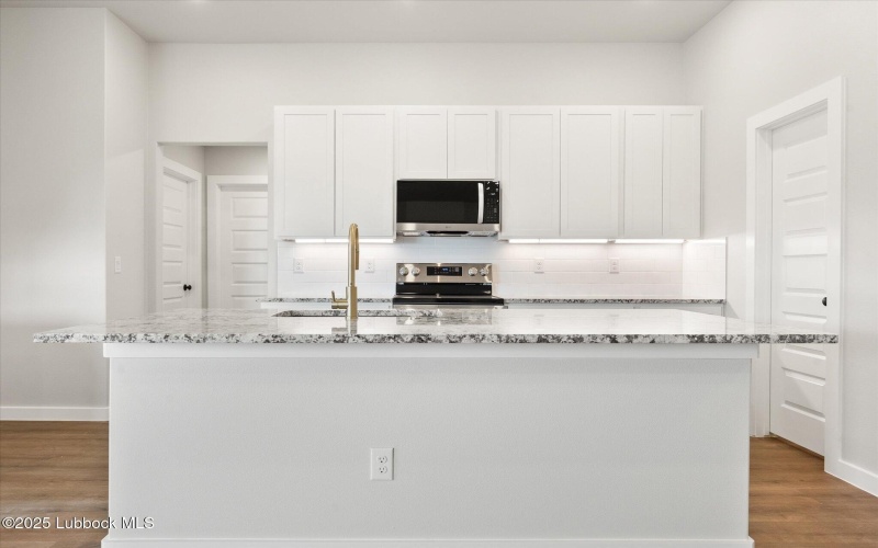 2218 134th Street, Lubbock, TX 79423, 4 Habitaciones Habitaciones , ,2 BañosBaños,Residential,En Venta,2218 134th Street,202555110