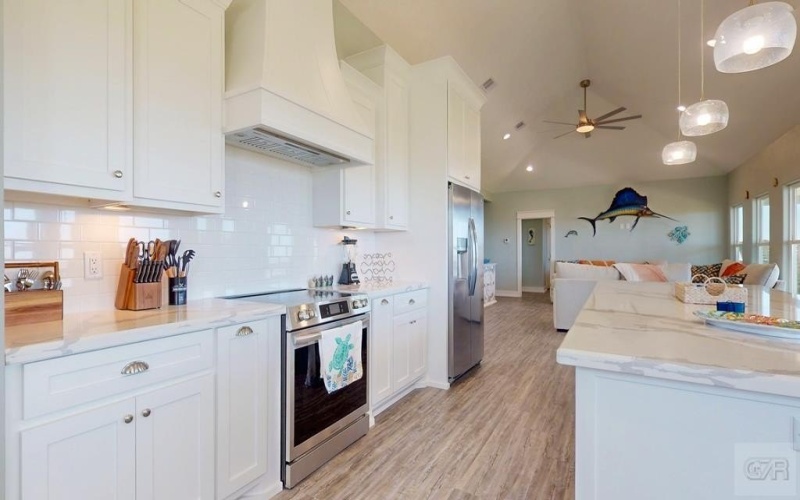 335 Atkinson, Crystal Beach, TX 77650, 4 Bedrooms Bedrooms, ,5 BathroomsBathrooms,Residential,For Sale,335 Atkinson,20250151