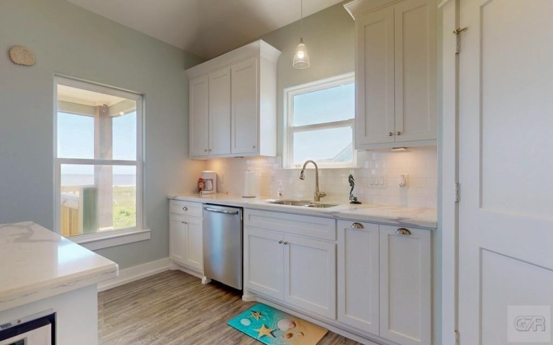 335 Atkinson, Crystal Beach, TX 77650, 4 Bedrooms Bedrooms, ,5 BathroomsBathrooms,Residential,For Sale,335 Atkinson,20250151