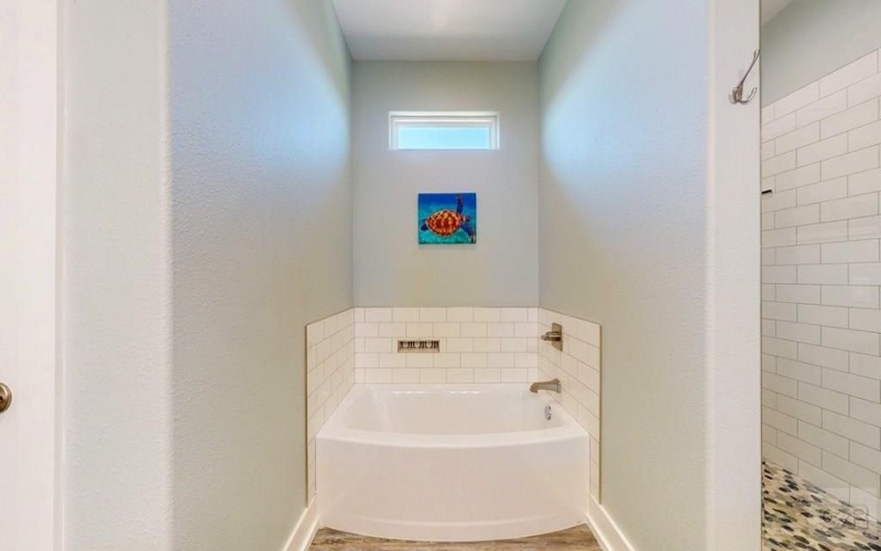 335 Atkinson, Crystal Beach, TX 77650, 4 Bedrooms Bedrooms, ,5 BathroomsBathrooms,Residential,For Sale,335 Atkinson,20250151
