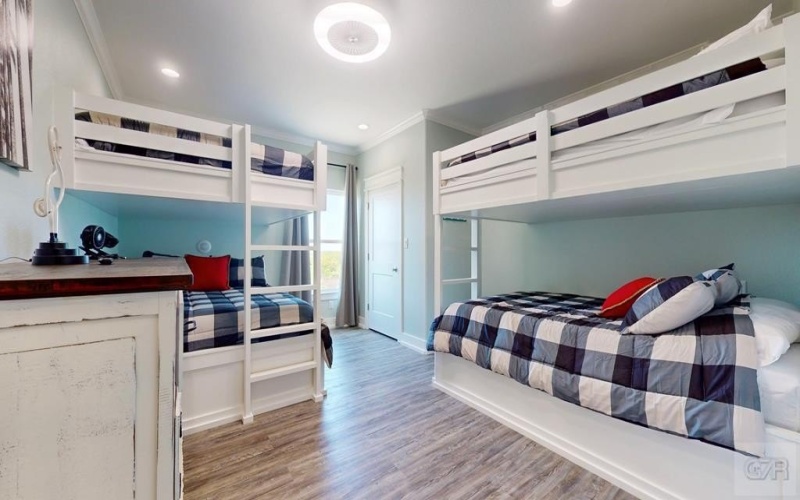 335 Atkinson, Crystal Beach, TX 77650, 4 Bedrooms Bedrooms, ,5 BathroomsBathrooms,Residential,For Sale,335 Atkinson,20250151