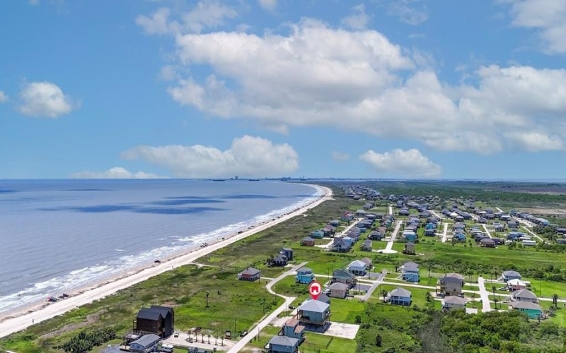 335 Atkinson, Crystal Beach, TX 77650, 4 Bedrooms Bedrooms, ,5 BathroomsBathrooms,Residential,For Sale,335 Atkinson,20250151