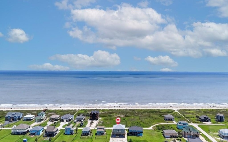 335 Atkinson, Crystal Beach, TX 77650, 4 Bedrooms Bedrooms, ,5 BathroomsBathrooms,Residential,For Sale,335 Atkinson,20250151
