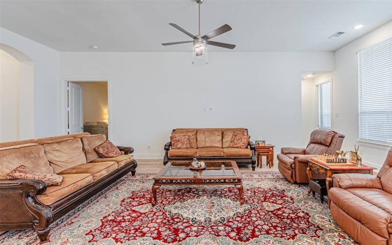 504 Lavender Drive, Van Alstyne, TX 75495, 4 Bedrooms Bedrooms, ,3 BathroomsBathrooms,Residential,For Sale,504 Lavender Drive,20926594