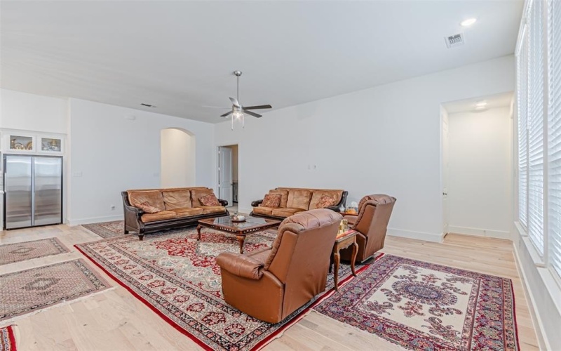 504 Lavender Drive, Van Alstyne, TX 75495, 4 Bedrooms Bedrooms, ,3 BathroomsBathrooms,Residential,For Sale,504 Lavender Drive,20926594
