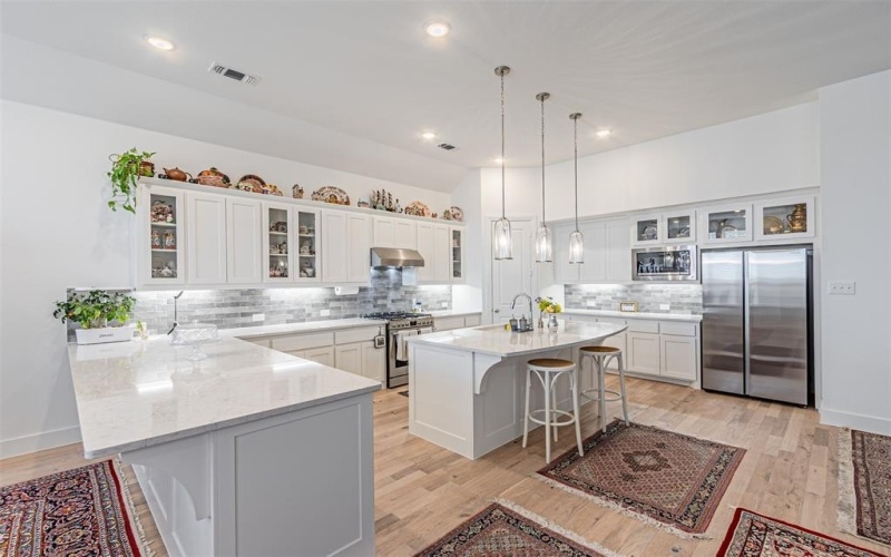 504 Lavender Drive, Van Alstyne, TX 75495, 4 Bedrooms Bedrooms, ,3 BathroomsBathrooms,Residential,For Sale,504 Lavender Drive,20926594