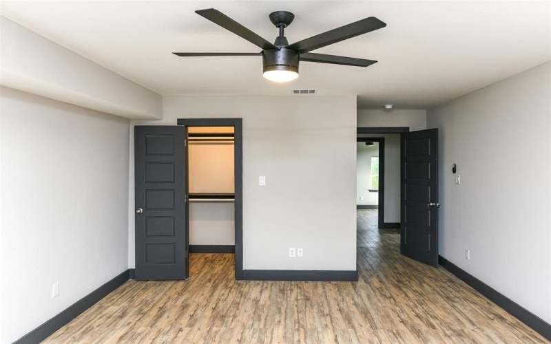 8600 Lakeview Drive, Cleburne, TX 76033, 4 Habitaciones Habitaciones , ,3 BañosBaños,Residential,En Venta,8600 Lakeview Drive,20943978