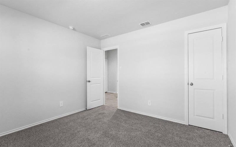 429 LUBBOCK Drive, Azle, TX 76020, 4 Bedrooms Bedrooms, ,2 BathroomsBathrooms,Residential,For Sale,429 LUBBOCK Drive,20942819