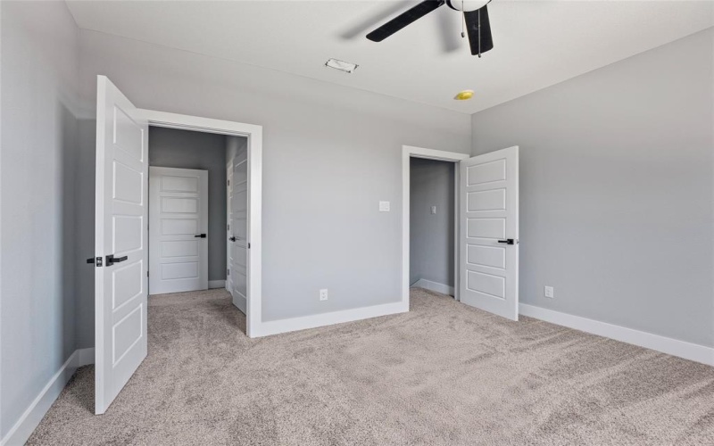 6223 Post Oak Terrace, Fort Worth, TX 76112, 3 Habitaciones Habitaciones , ,2 BañosBaños,Residential,En Venta,6223 Post Oak Terrace,20940923
