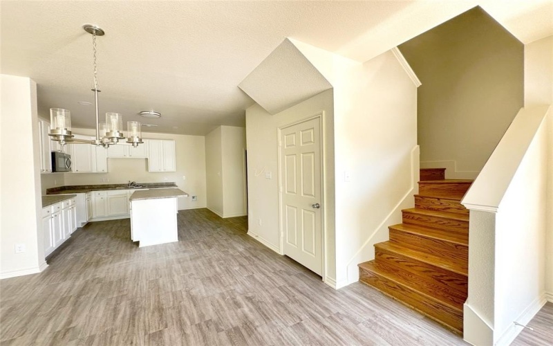 1723 St Louis Avenue #101, Fort Worth, TX 76110, 3 Bedrooms Bedrooms, ,2 BathroomsBathrooms,Residential,For Sale,1723 St Louis Avenue,0,20944801