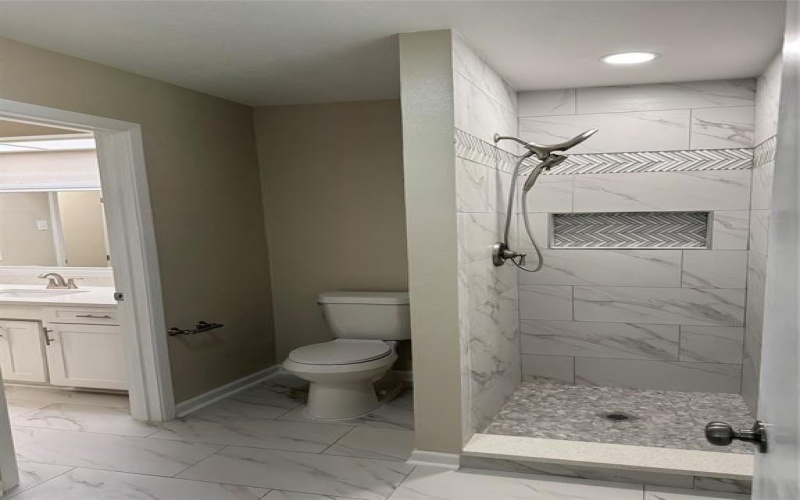 711 S Farmington Road, Howe, TX 75459, 3 Bedrooms Bedrooms, ,2 BathroomsBathrooms,Residential,For Sale,711 S Farmington Road,20944407