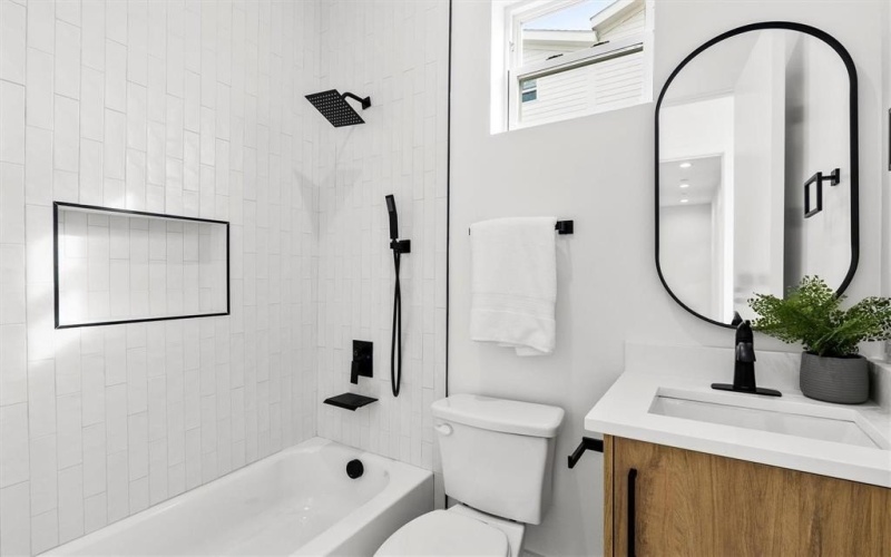 815 E 5th Street, Dallas, TX 75203, 19 Habitaciones Habitaciones , ,14 BañosBaños,Residential Multi Family,En Venta,815 E 5th Street,20944419