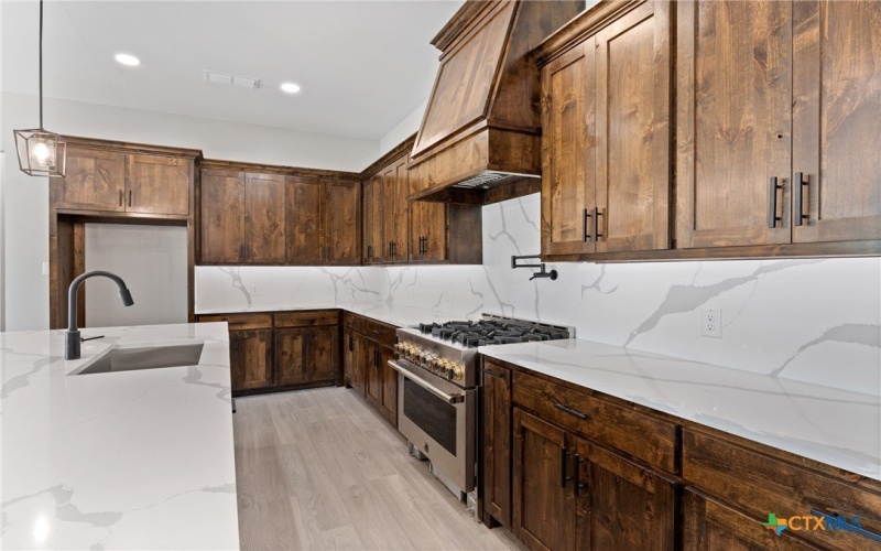 644 Creekside Drive, Belton, TX 76513, 4 Habitaciones Habitaciones , ,2 BañosBaños,Residential,En Venta,644 Creekside Drive,572201