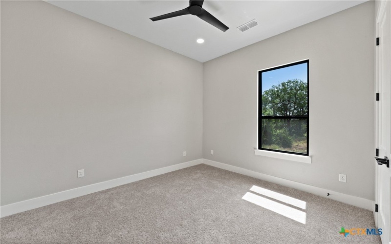 644 Creekside Drive, Belton, TX 76513, 4 Habitaciones Habitaciones , ,2 BañosBaños,Residential,En Venta,644 Creekside Drive,572201
