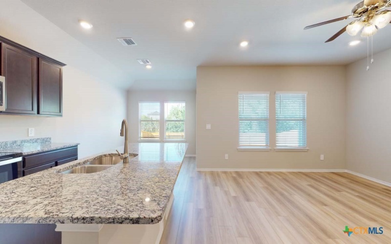 2216 Oregano Court, Temple, TX 76502, 3 Habitaciones Habitaciones , ,2 BañosBaños,Residential,En Venta,2216 Oregano Court,581046