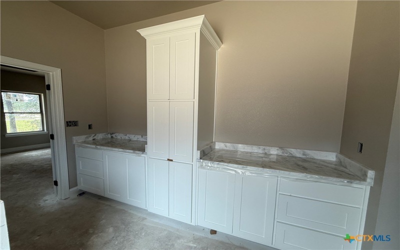 1301 Shirley Faye Lane, Salado, TX 76571, 4 Bedrooms Bedrooms, ,2 BathroomsBathrooms,Residential,For Sale,1301 Shirley Faye Lane,581086