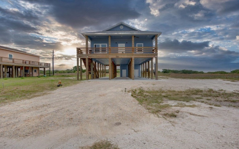 13 & 14 Bayview Loop, Rockport, TX 78382, 3 Bedrooms Bedrooms, ,2 BathroomsBathrooms,Residential,For Sale,13 & 14 Bayview Loop,459571