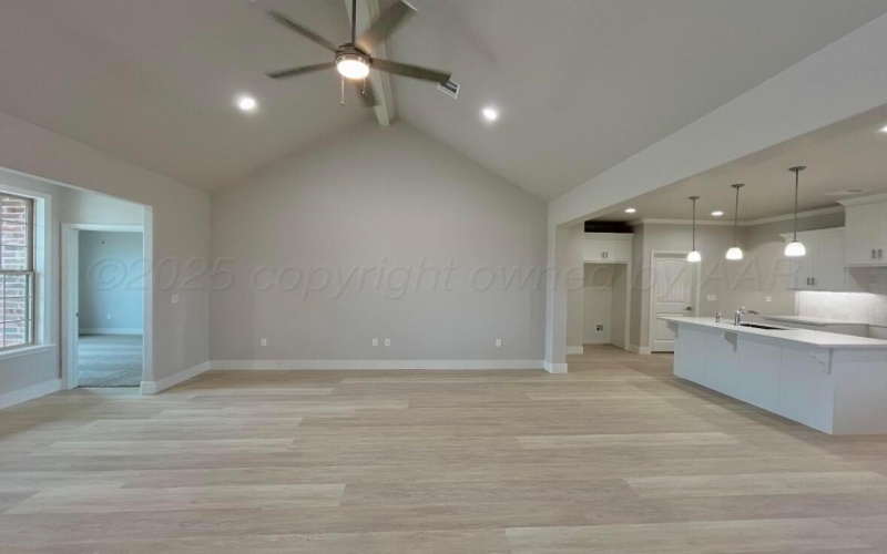 1601 Fox Terrier Avenue, Amarillo, TX 79018, 3 Habitaciones Habitaciones , ,2 BañosBaños,Residential,En Venta,1601 Fox Terrier Avenue,25-4729