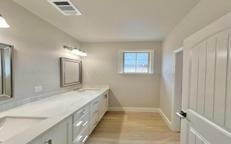 1601 Fox Terrier Avenue, Amarillo, TX 79018, 3 Habitaciones Habitaciones , ,2 BañosBaños,Residential,En Venta,1601 Fox Terrier Avenue,25-4729