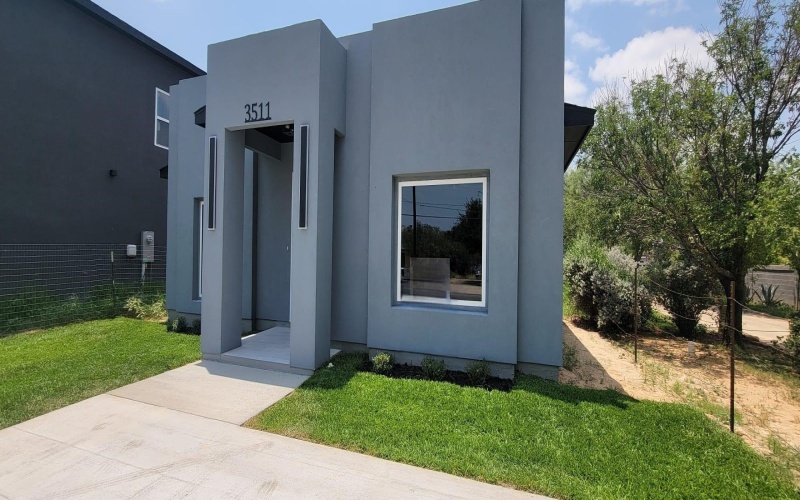 3511 Pine St, LAREDO, TX 78046, 3 Habitaciones Habitaciones , ,2 BañosBaños,Residential,En Venta,3511 Pine St,20252192