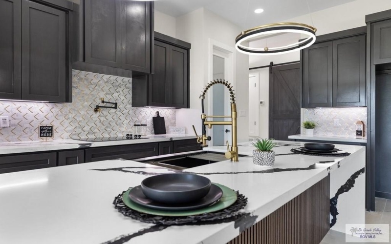 1309 THACKER LANE, HARLINGEN, TX 78552, 4 Bedrooms Bedrooms, ,3 BathroomsBathrooms,Residential,For Sale,1309 THACKER LANE,29765459