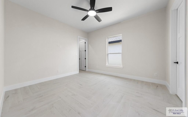 1309 THACKER LANE, HARLINGEN, TX 78552, 4 Bedrooms Bedrooms, ,3 BathroomsBathrooms,Residential,For Sale,1309 THACKER LANE,29765459