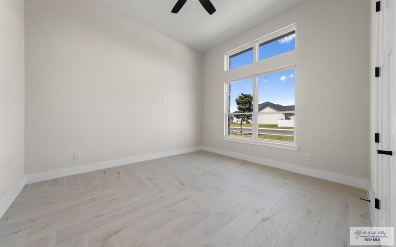 1309 THACKER LANE, HARLINGEN, TX 78552, 4 Bedrooms Bedrooms, ,3 BathroomsBathrooms,Residential,For Sale,1309 THACKER LANE,29765459