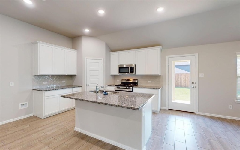 3909 Yarrow Drive, Argyle, TX 76226, 4 Bedrooms Bedrooms, ,2 BathroomsBathrooms,Residential,For Sale,3909 Yarrow Drive,0,20920987