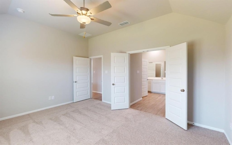 3909 Yarrow Drive, Argyle, TX 76226, 4 Bedrooms Bedrooms, ,2 BathroomsBathrooms,Residential,For Sale,3909 Yarrow Drive,0,20920987