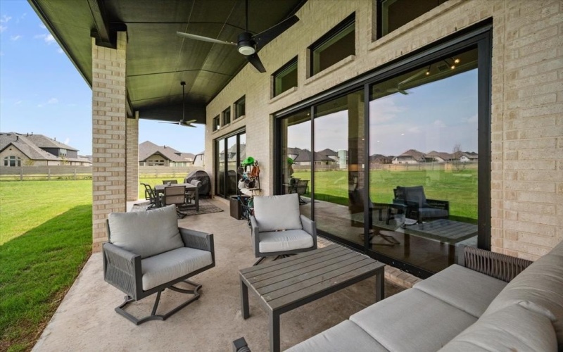 2506 Grandview Lane, Argyle, TX 76226, 5 Habitaciones Habitaciones , ,6 BañosBaños,Residential,En Venta,2506 Grandview Lane,20935436