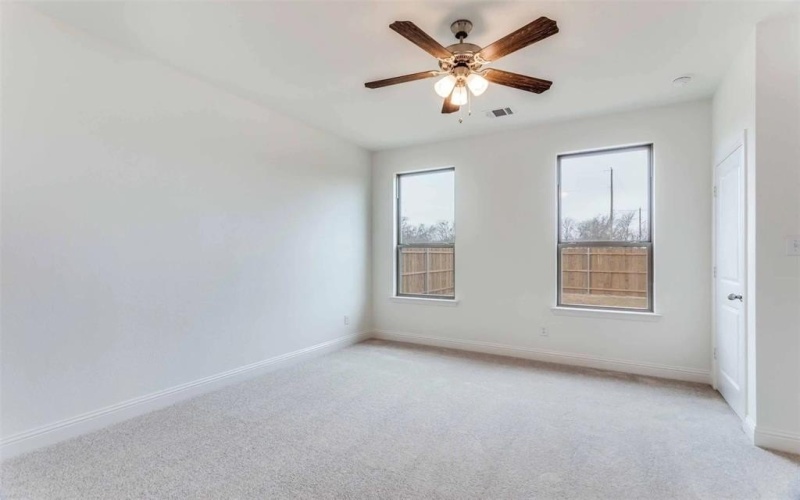 2316 Glasgow Way, Denton, TX 76207, 3 Habitaciones Habitaciones , ,2 BañosBaños,Residential,En Venta,2316 Glasgow Way,0,20944223