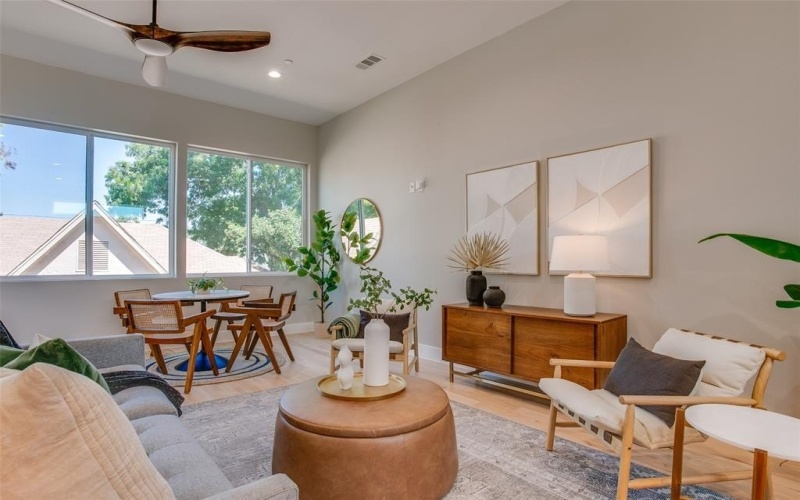 2214 Annex Avenue #106, Dallas, TX 75204, 1 Bedroom Bedrooms, ,1 BathroomBathrooms,Residential,For Sale,2214 Annex Avenue,20944422