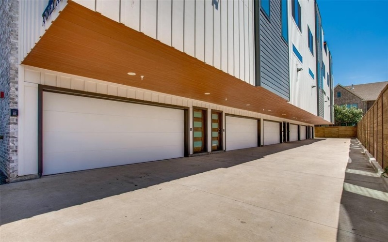 2214 Annex Avenue #106, Dallas, TX 75204, 1 Bedroom Bedrooms, ,1 BathroomBathrooms,Residential,For Sale,2214 Annex Avenue,20944422