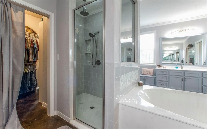645 W Big Elm Road, Troy, TX 76579, 3 Bedrooms Bedrooms, ,2 BathroomsBathrooms,Residential,For Sale,645 W Big Elm Road,20936428