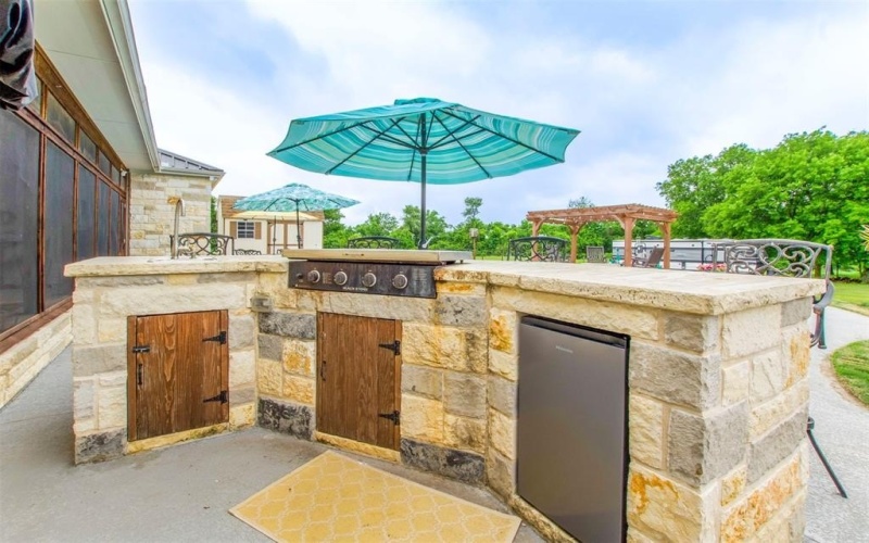 645 W Big Elm Road, Troy, TX 76579, 3 Bedrooms Bedrooms, ,2 BathroomsBathrooms,Residential,For Sale,645 W Big Elm Road,20936428