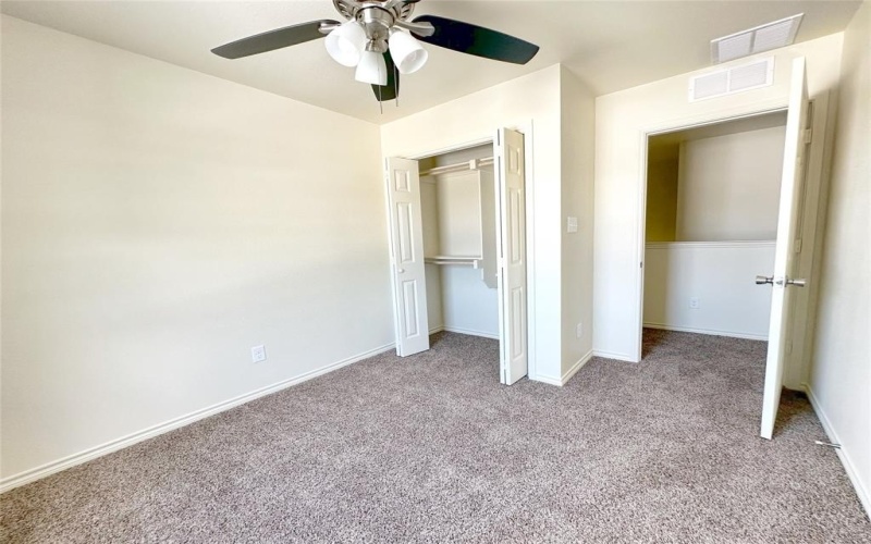 1703 St Louis Avenue, Fort Worth, TX 76110, 3 Habitaciones Habitaciones , ,2 BañosBaños,Residential,En Venta,1703 St Louis Avenue,20944723