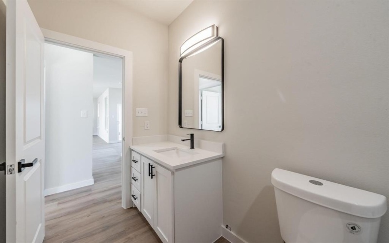 184 Cactus Canyon Drive, Bridgeport, TX 76426, 3 Habitaciones Habitaciones , ,2 BañosBaños,Residential,En Venta,184 Cactus Canyon Drive,20943903