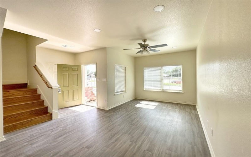 1707 St Louis Avenue, Fort Worth, TX 76110, 3 Bedrooms Bedrooms, ,2 BathroomsBathrooms,Residential,For Sale,1707 St Louis Avenue,0,20944729