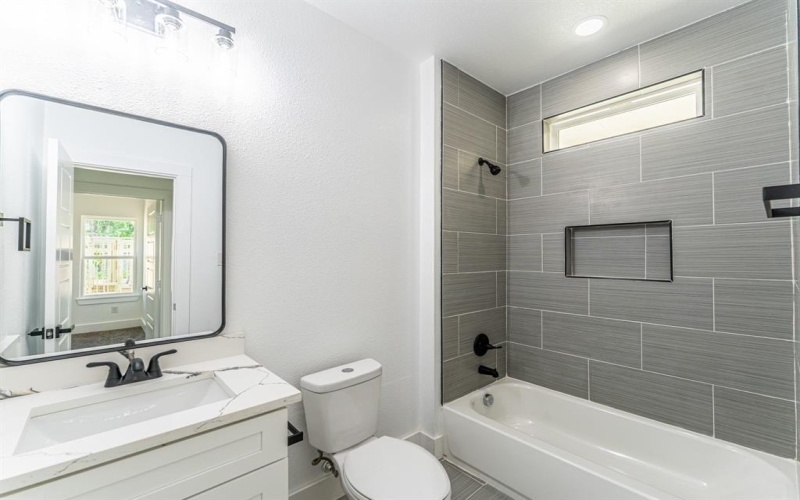 128 Goodman Street, Sulphur Springs, TX 75482, 3 Bedrooms Bedrooms, ,2 BathroomsBathrooms,Residential,For Sale,128 Goodman Street,20945090