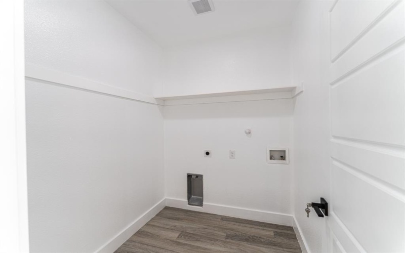 128 Goodman Street, Sulphur Springs, TX 75482, 3 Bedrooms Bedrooms, ,2 BathroomsBathrooms,Residential,For Sale,128 Goodman Street,20945090