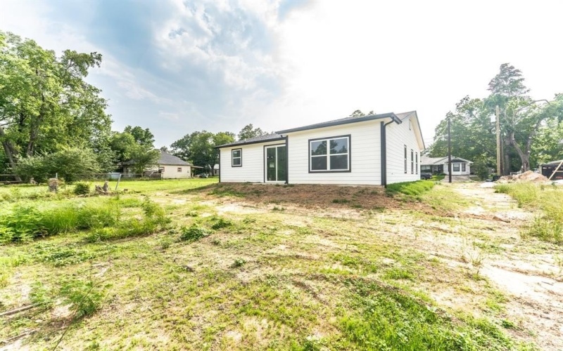 128 Goodman Street, Sulphur Springs, TX 75482, 3 Bedrooms Bedrooms, ,2 BathroomsBathrooms,Residential,For Sale,128 Goodman Street,20945090