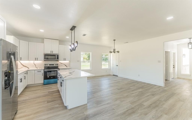 128 Goodman Street, Sulphur Springs, TX 75482, 3 Bedrooms Bedrooms, ,2 BathroomsBathrooms,Residential,For Sale,128 Goodman Street,20945090