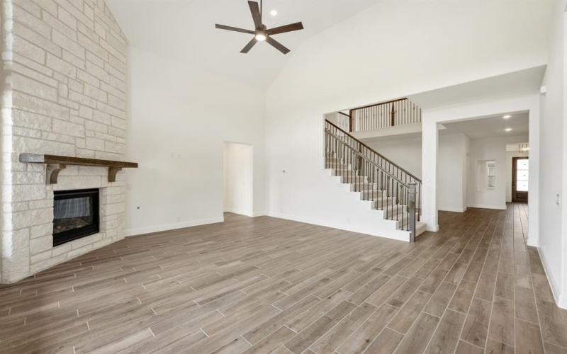 2404 Rockwood Lane, Mansfield, TX 76063, 5 Habitaciones Habitaciones , ,5 BañosBaños,Residential,En Venta,2404 Rockwood Lane,20944971