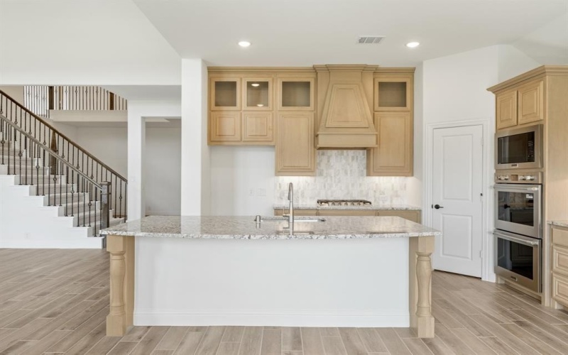 2404 Rockwood Lane, Mansfield, TX 76063, 5 Habitaciones Habitaciones , ,5 BañosBaños,Residential,En Venta,2404 Rockwood Lane,20944971