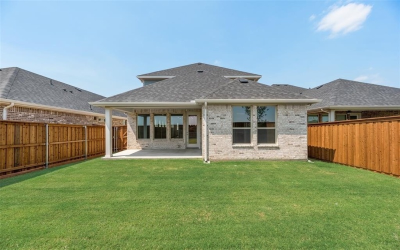 141 Ashbrook Street, Little Elm, TX 75068, 4 Bedrooms Bedrooms, ,2 BathroomsBathrooms,Residential,For Sale,141 Ashbrook Street,0,20945132