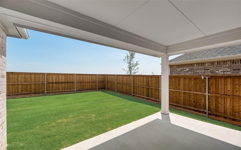 141 Ashbrook Street, Little Elm, TX 75068, 4 Bedrooms Bedrooms, ,2 BathroomsBathrooms,Residential,For Sale,141 Ashbrook Street,0,20945132