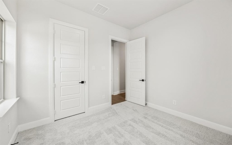2065 Spotted Fawn Drive, Arlington, TX 76005, 2 Bedrooms Bedrooms, ,2 BathroomsBathrooms,Residential,For Sale,2065 Spotted Fawn Drive,0,20945321